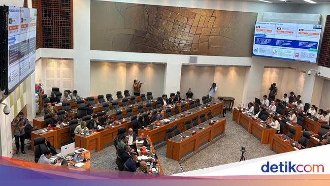 Anggaran Dana Desa Nggak Naik-naik, Anak Buah Sri Mulyani Buka Suara