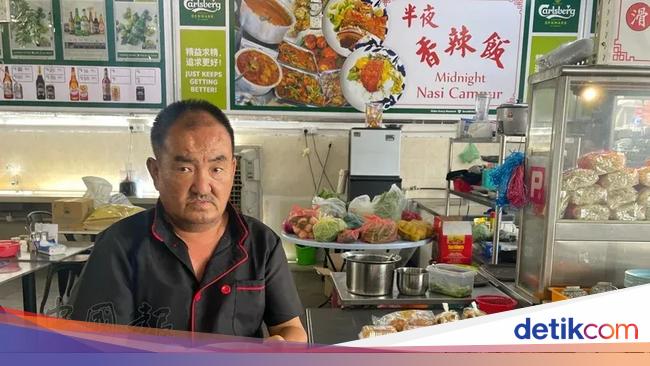Bicaranya Terlalu Keras, Pegawai Kedai Kopi Ini Dapat Ulasan Buruk