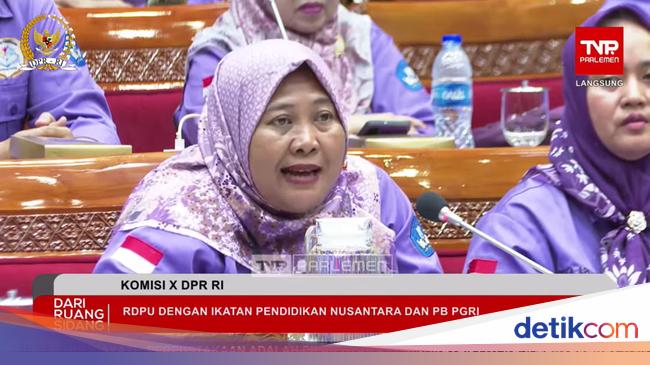 Komisi II DPR Minta Kenaikan Status Guru PPPK Transparan