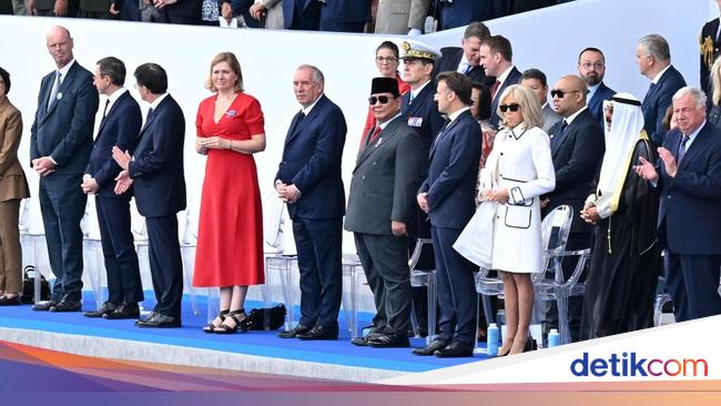 Prabowo Bangga Kontingen Indonesia Tampil di Parade Bastille Day Paris