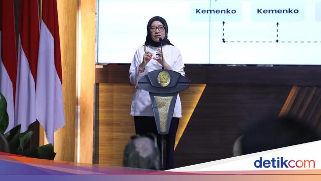 Menteri Rini Hadiri MPLS Sekolah Rakyat, Pastikan Pemenuhan Guru