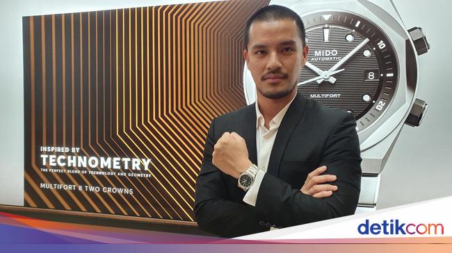 Cara Morgan Oey Tandai Pencapaian Hidup