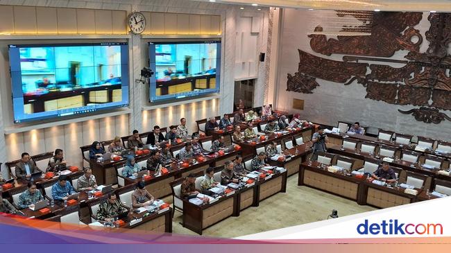 Bos OJK: Kondisi Ekonomi Masih Menunjukkan Ketidakpastian yang Tinggi