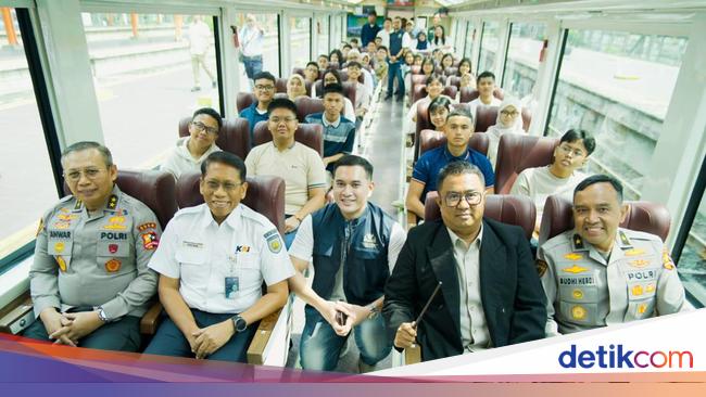 190 Siswa Unggulan SMA KTB Berangkat Menuju Kampus Karakter Internasional