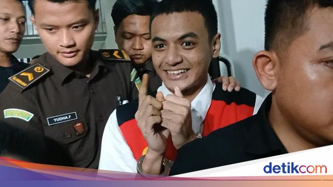 Saksi di Persidangan Ungkap Vadel Badjideh Sempat Beli Obat Aborsi