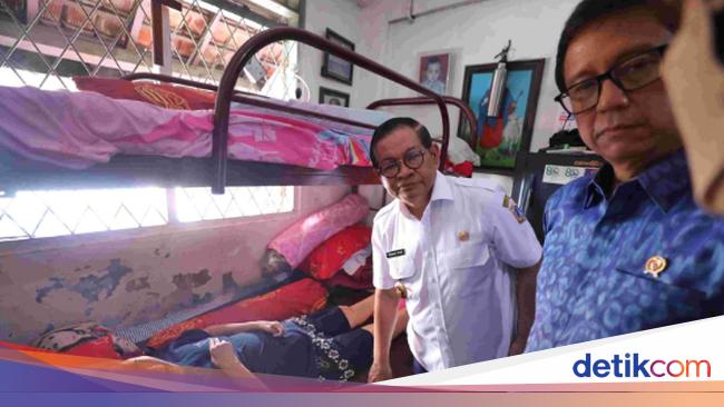 Pasukan Putih dan JakAmbulans Bikin Layanan Kesehatan Kian Dekat