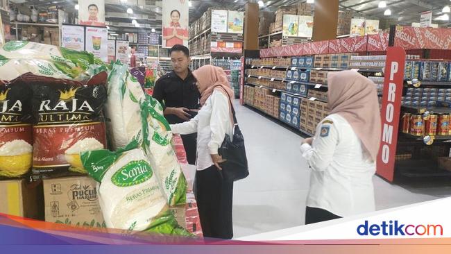 Kemendag Panggil Produsen Minta Tarik Beras Oplosan dari Peredaran