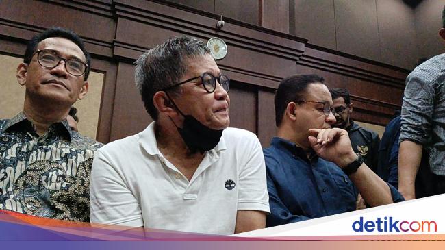 Anies hingga Rocky Gerung Hadiri Sidang Vonis Tom Lembong
