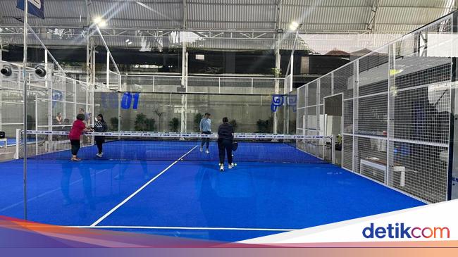 Dikenai Pajak 10%, Lapangan Padel Masih Jadi Rebutan