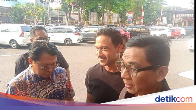 Hamish Daud Datangi Polres Jaksel, Siap Laporkan Dugaan Pencemaran Nama Baik