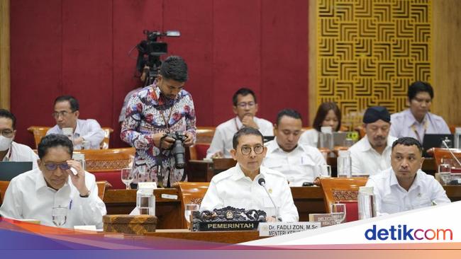 <b>WTP Laporan Keuangan 2024 Kemenbud: Sorotan DPR pada Optimalisasi Pengelolaan Museum</b>