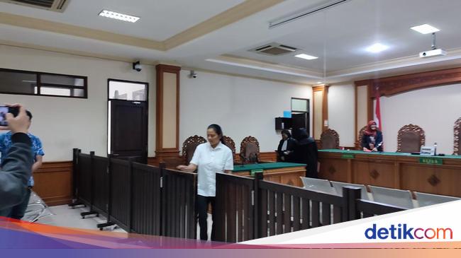 Skandal Mengerikan! Mantan Bendahara Desa Undisan Didakwa Korupsi Dana Desa Ratusan Juta Rupiah