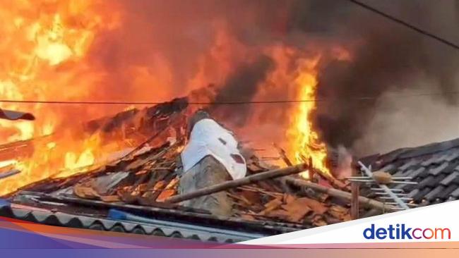 4 Anak Tewas dalam Kebakaran Tebet Tertimpa Plafon, Tak Sempat Diselamatkan