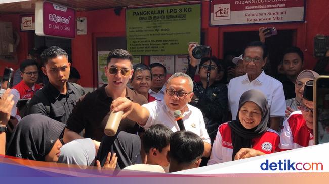 Menko Zulhas Tinjau Kopdes Merah Putih di Sleman: Terbaik, Lengkap!