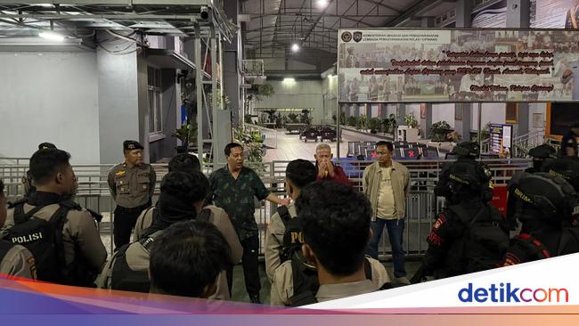 Ditjenpas Sidak Lapas Cipinang, 25 Napi Bermasalah Dipindah ke Nusakambangan
