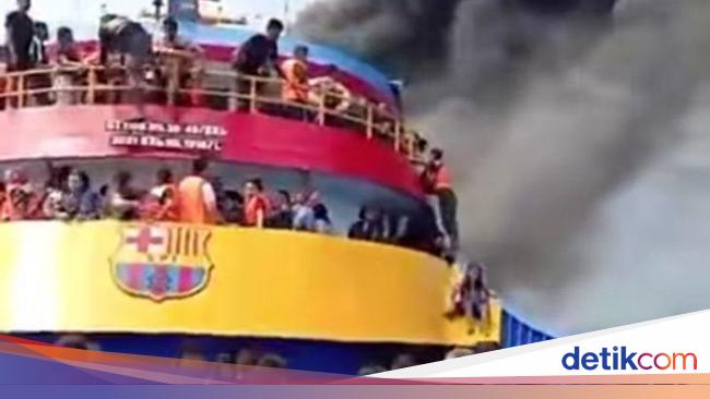 Penumpang KM Barcelona Cerita Detik-detik Kepanikan Kapal Terbakar