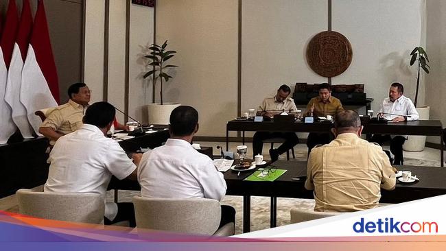 Prabowo Pimpin Rapat Terbatas Jelang Peluncuran Kopdes Merah Putih
