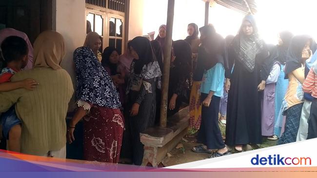 Sosok Ceria Rafa, Bocah Pekalongan yang Meninggal Digigit Ular Weling