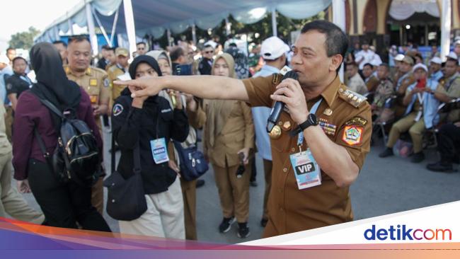 Menteri Kabinet-Gubernur Luthfi Tiba di Lokasi Peluncuran Kopdes Merah Putih