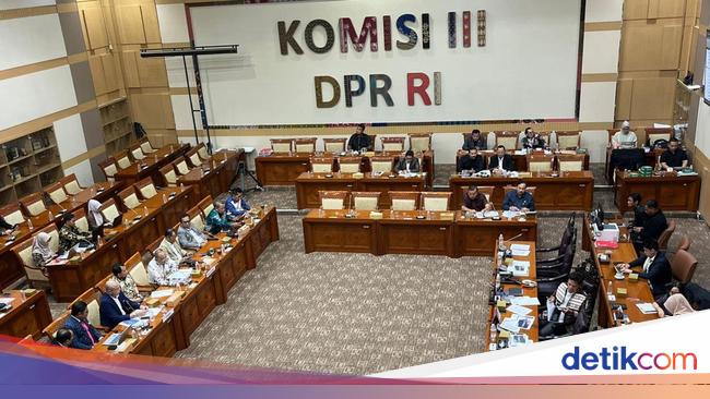 BEM FH Unnes Kritik RKUHAP, Komisi III: Jauh Lebih Baik dari KUHAP Lama
