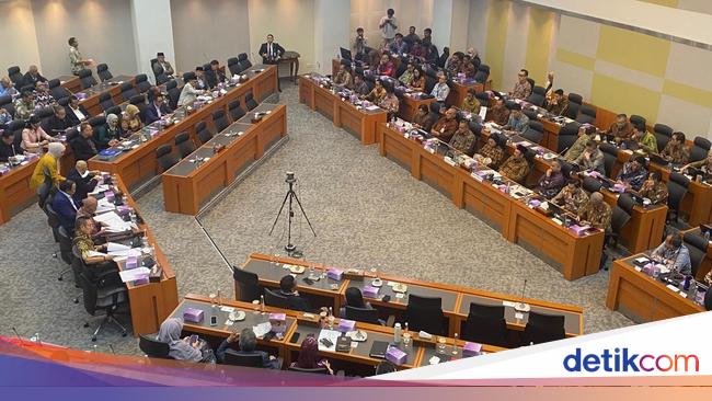 Banggar DPR Sepakati Laporan Panja RAPBN 2026, Bakal Disahkan di Paripurna