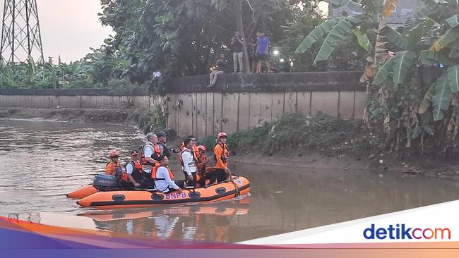Andra Soni Ajak Walkot Tangerang dan Tangsel Susur Kali Angke, Ini Temuannya