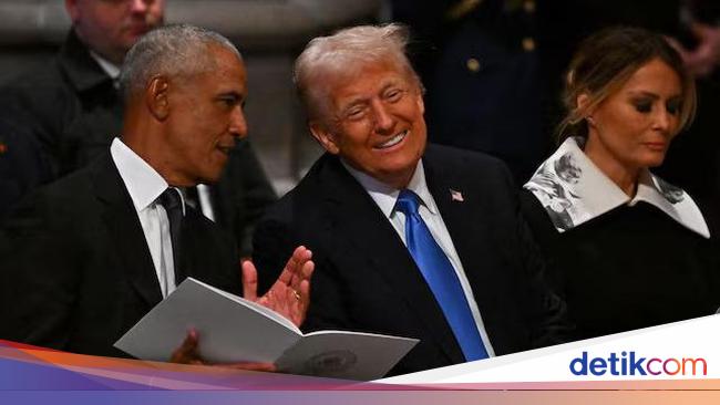 Trump Tiba-tiba Tuduh Obama Lakukan Pengkhianatan, Ada Apa?