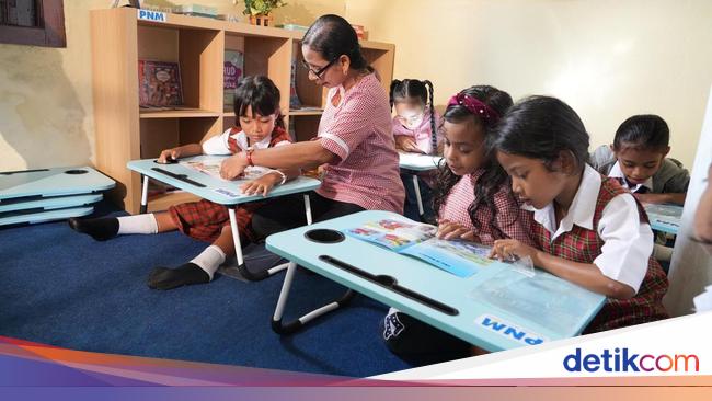 Beasiswa Bantu Ribuan Anak Nasabah PNM Mekaar Bisa Lanjutkan Sekolah
