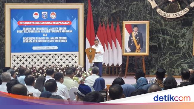 Cerita Mega ke Pramono: Sekarang Beda Ada Pasukan Oranye, Dulu Kok Jarang