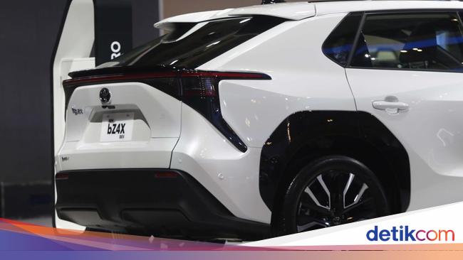 Spesifikasi Toyota Urban Cruiser EV yang Mejeng di GIIAS 2025, Berapa Jarak Tempuhnya?