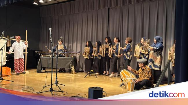 Angklung Menggema di Jantung San Francisco