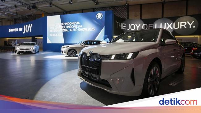 BMW Pajang Seri 2, X3 Produksi Indonesia dan Si Listrik iX xDrive45