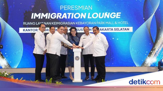 Menteri Imipas Resmikan Immigration Lounge di Kebayoran Park Mall