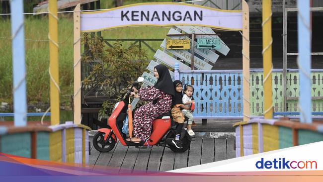 Sepeda Listrik Jadi Andalan Warga Daerah Terpencil