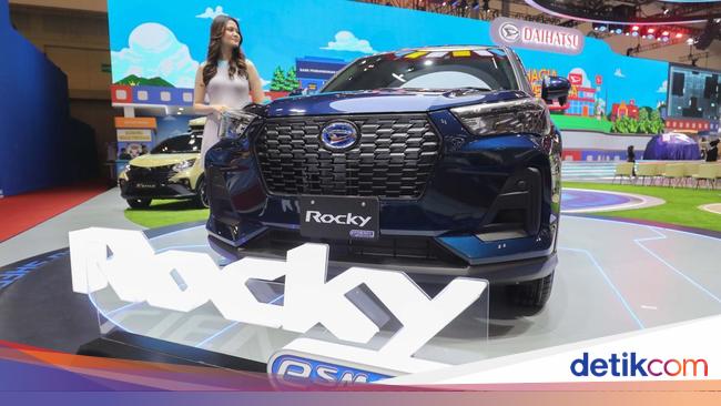 Harga Daihatsu Rocky Hybrid Diumumkan: Rp 290 Jutaan!