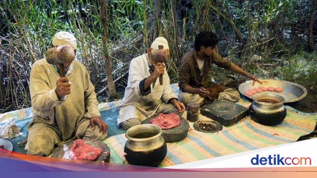 5 Ritual dan Tradisi Makan Nyentrik di Dunia, Ada dari Toraja
