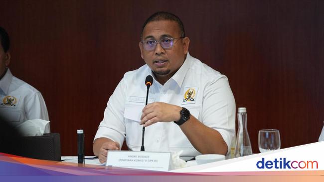 Andre Rosiade Bertemu Pengurus IKM di Batam, Ajak Dukung Pemda se-Indonesia