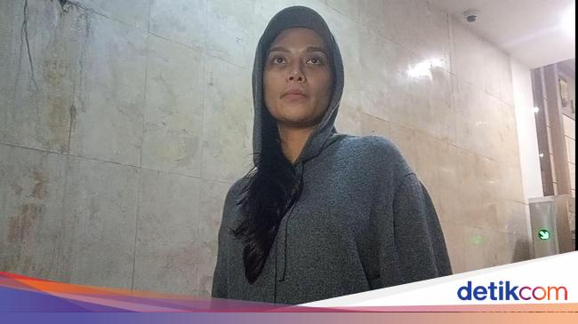 Erika Carlina Akan Melahirkan Anak Pertama 8 Agustus