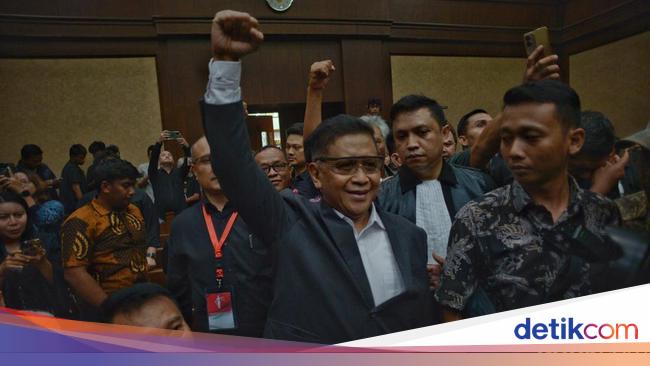Hakim: Hasto Aktif di PAW Harun Masiku, 'Garansi Saya-Perintah Ibu' Jadi Bukti