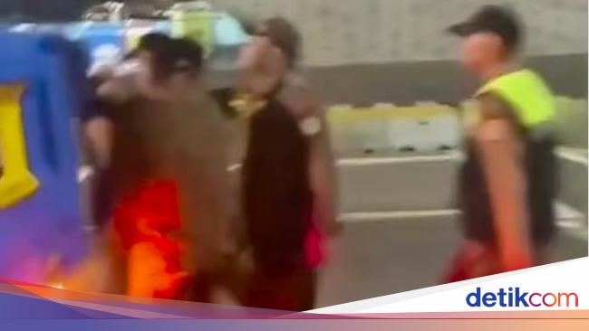 Satpol PP Amankan Jukir Liar di Bundaran HI yang Minta Duit Rp 10 Ribu