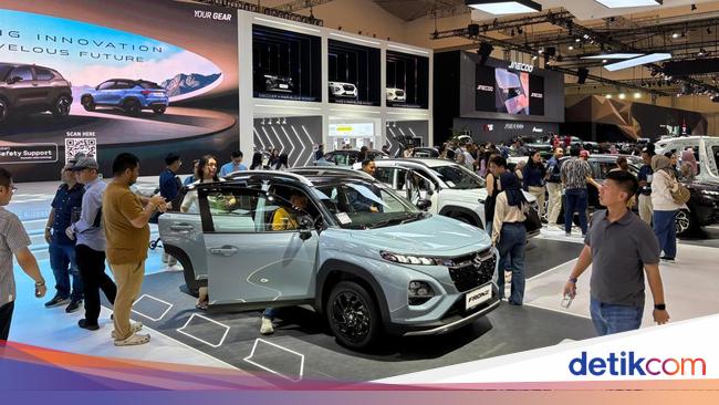 Tak Cuma Mobil Listrik, GIIAS 2025 Jadi Ajang Pamer Fitur dan Teknologi