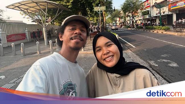 Momen Raim Laode Pertama Kali Tamasya Bareng Komang Usai 3 Tahun Nikah