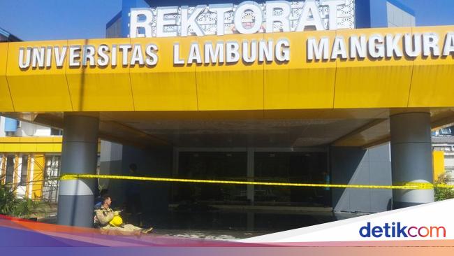 Gedung Rektorat ULM Banjarmasin Kebakaran, Ijazah Calon Wisudawan Terbakar