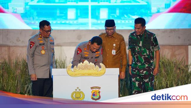 Kapolri Resmikan Gedung Baru Polda Lampung, Tingkatkan Kualitas Pelayanan