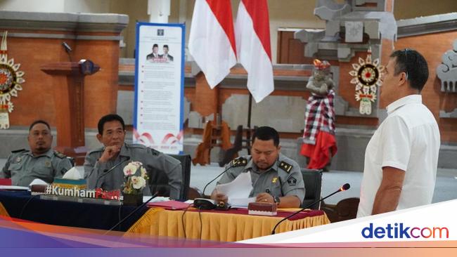 Punya Bisnis Restoran di Bali, Pria Italia Berencana Pindah WNI