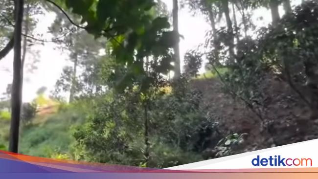 Viral Turis Bela-belain Lewat Jalan Terjal Daripada Bayar Pungli Bukit Paniisan