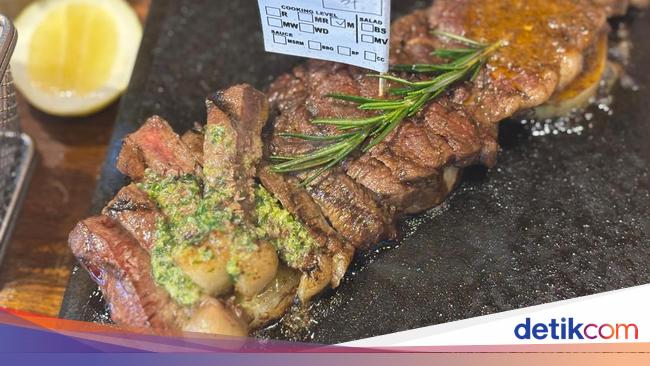 Thai Beef Salad hingga Picanha Wagyu Kini Hadir di Resto Steak Lebak Bulus
