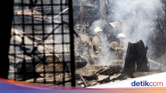 Puslabfor Dikerahkan Selidiki Penyebab Kebakaran Pasar Taman Puring