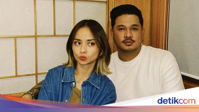 Potret Joanna Alexandra Go Public dengan Immanuel Christover