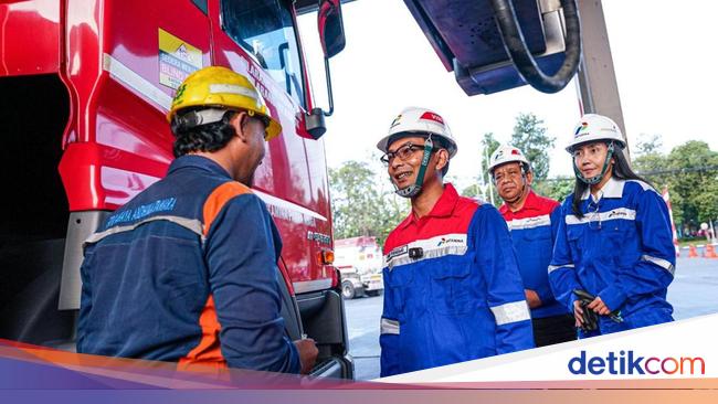 Direktur Pertamina Pantau Langsung Distribusi BBM ke Jember
